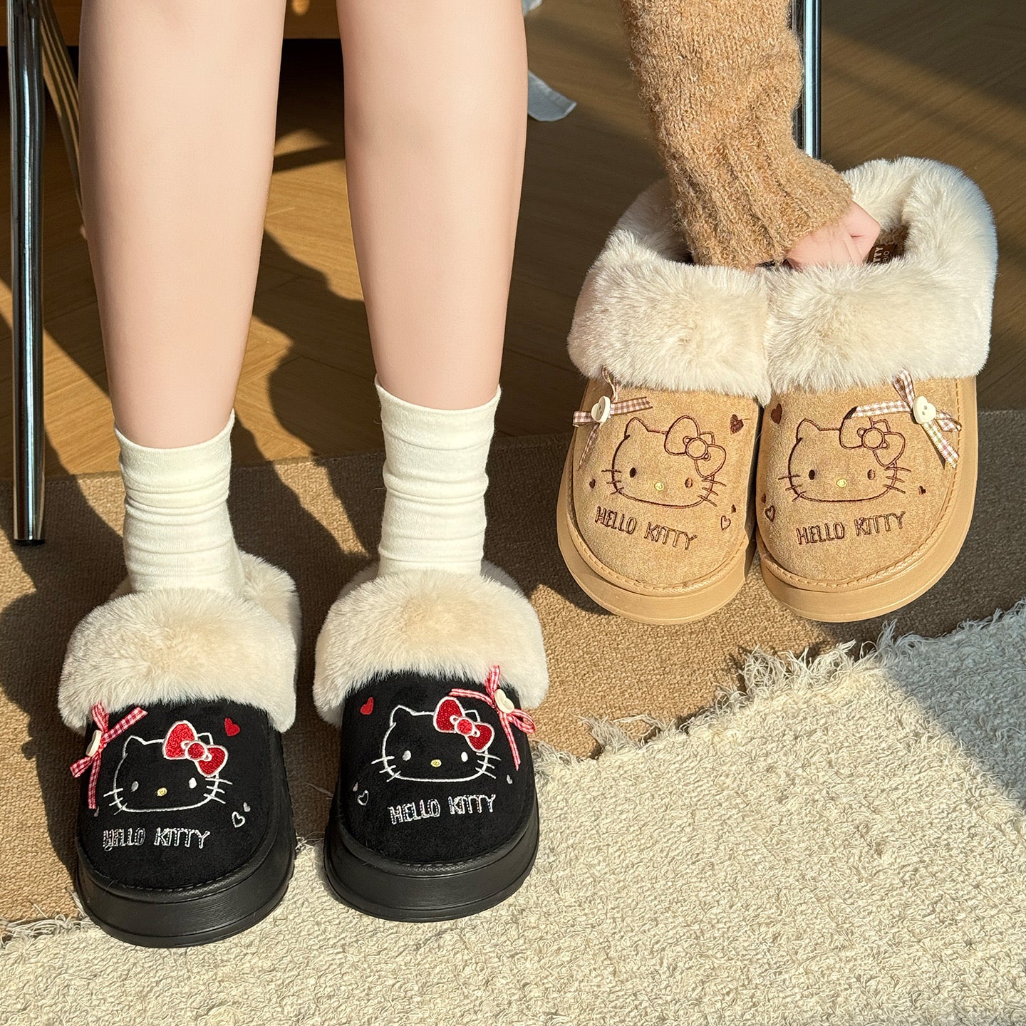 Hello Kitty Fuzzy Bow Slippers