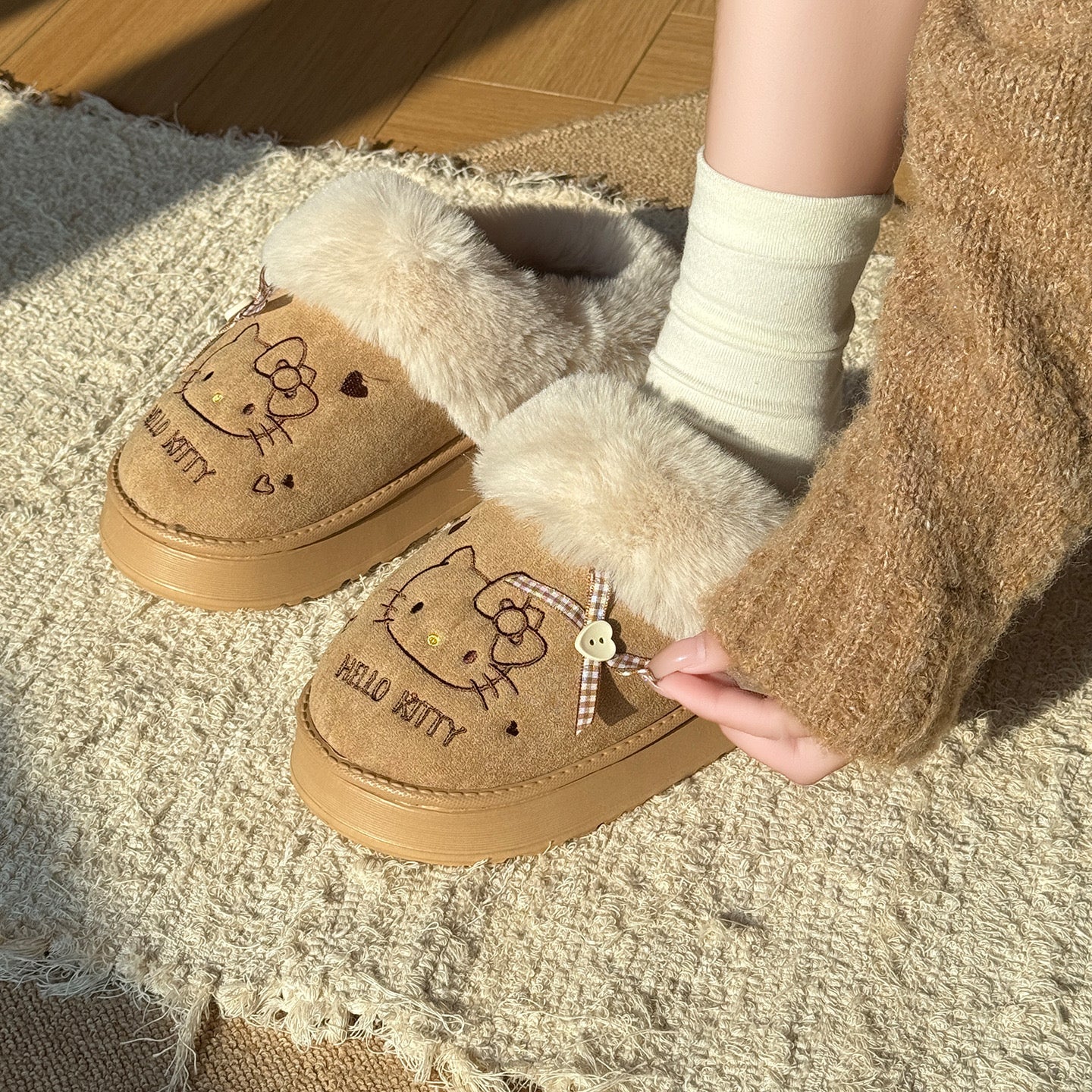 Hello Kitty Fuzzy Bow Slippers